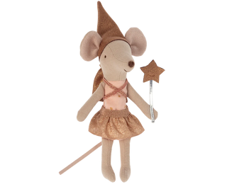 Tooth fairy mouse in matchbox-