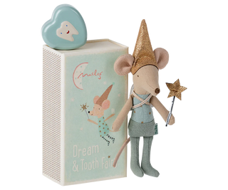 Tooth fairy mouse in matchbox-