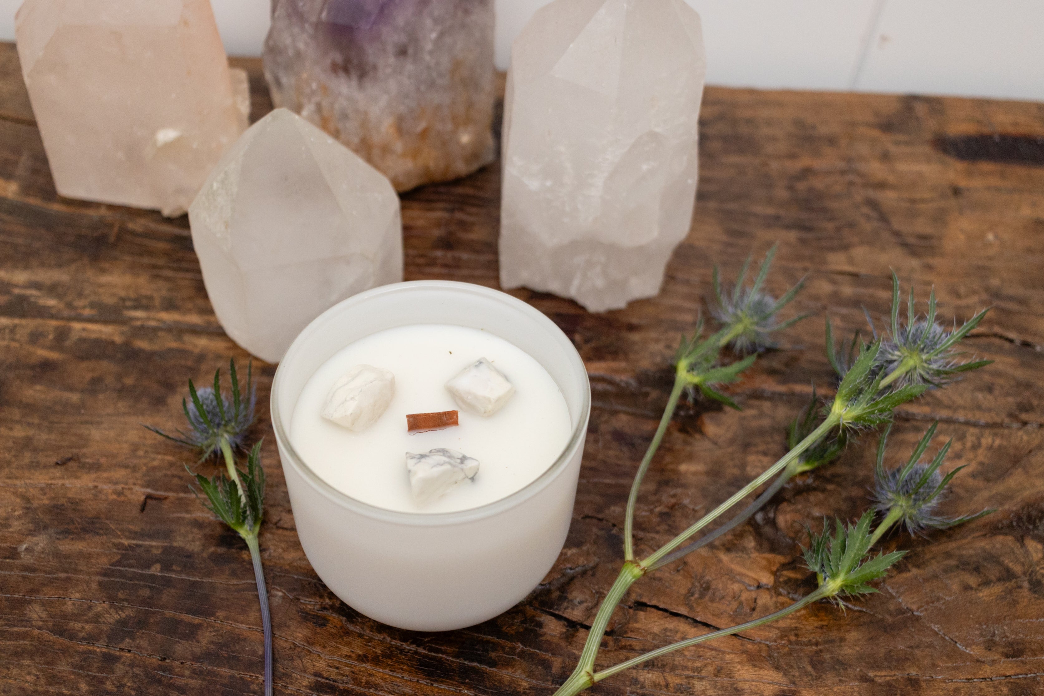 ***Howlite Crystal Candle - 11oz