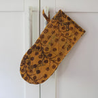 Kantha Oven Mitt