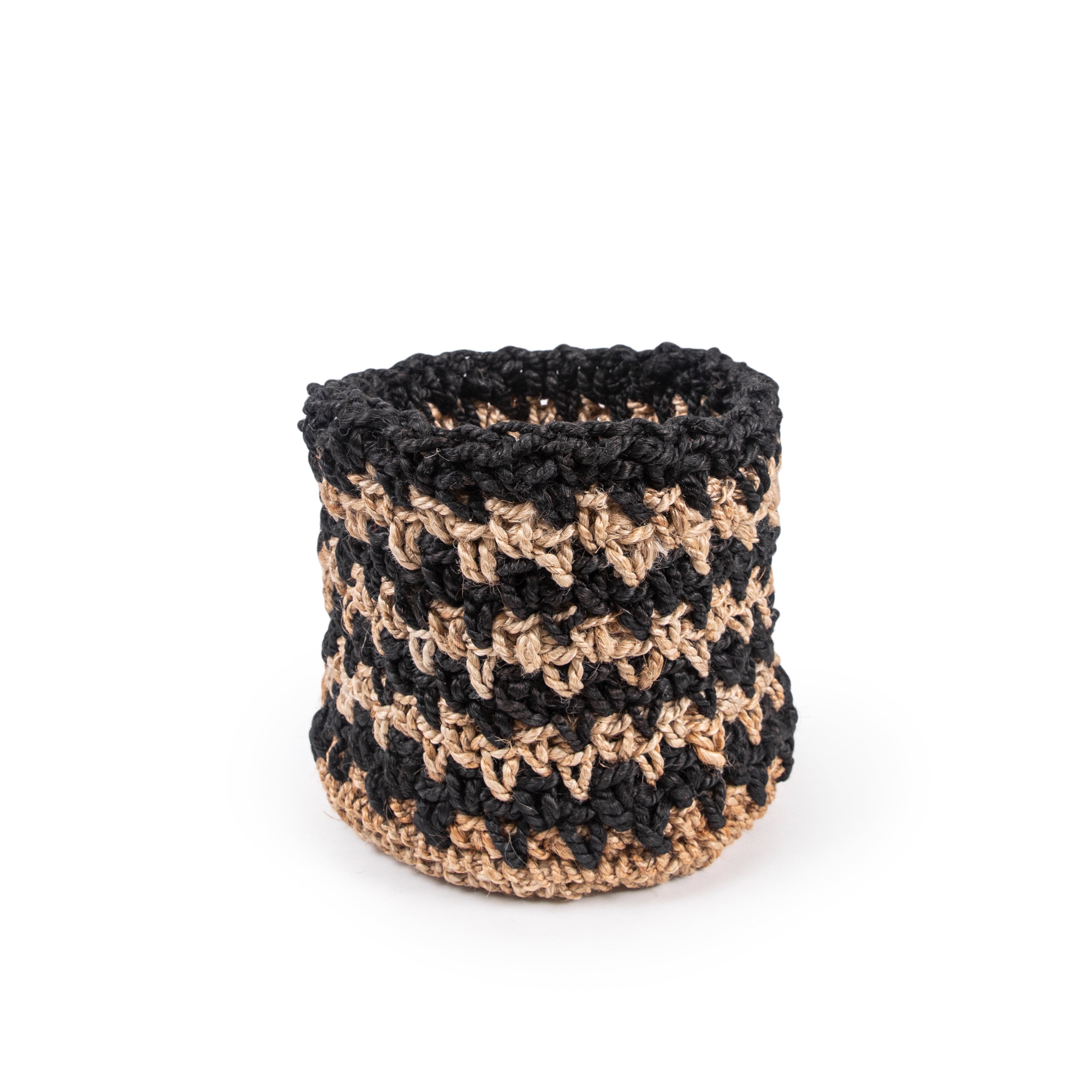 ***Large Knitted Black Jute Basket