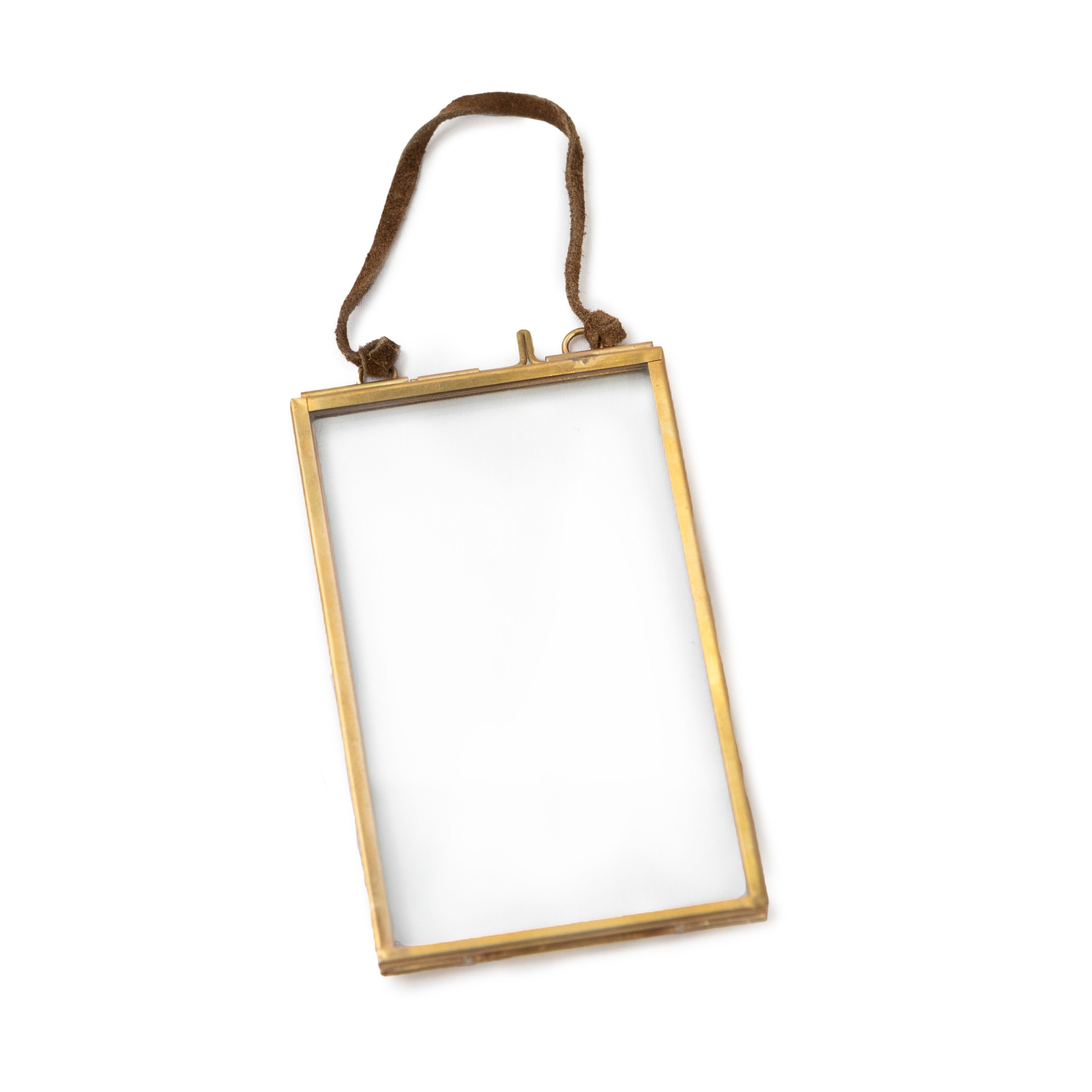 Horizontal & Vertical Hanging Metal Frame - 3"X 5"