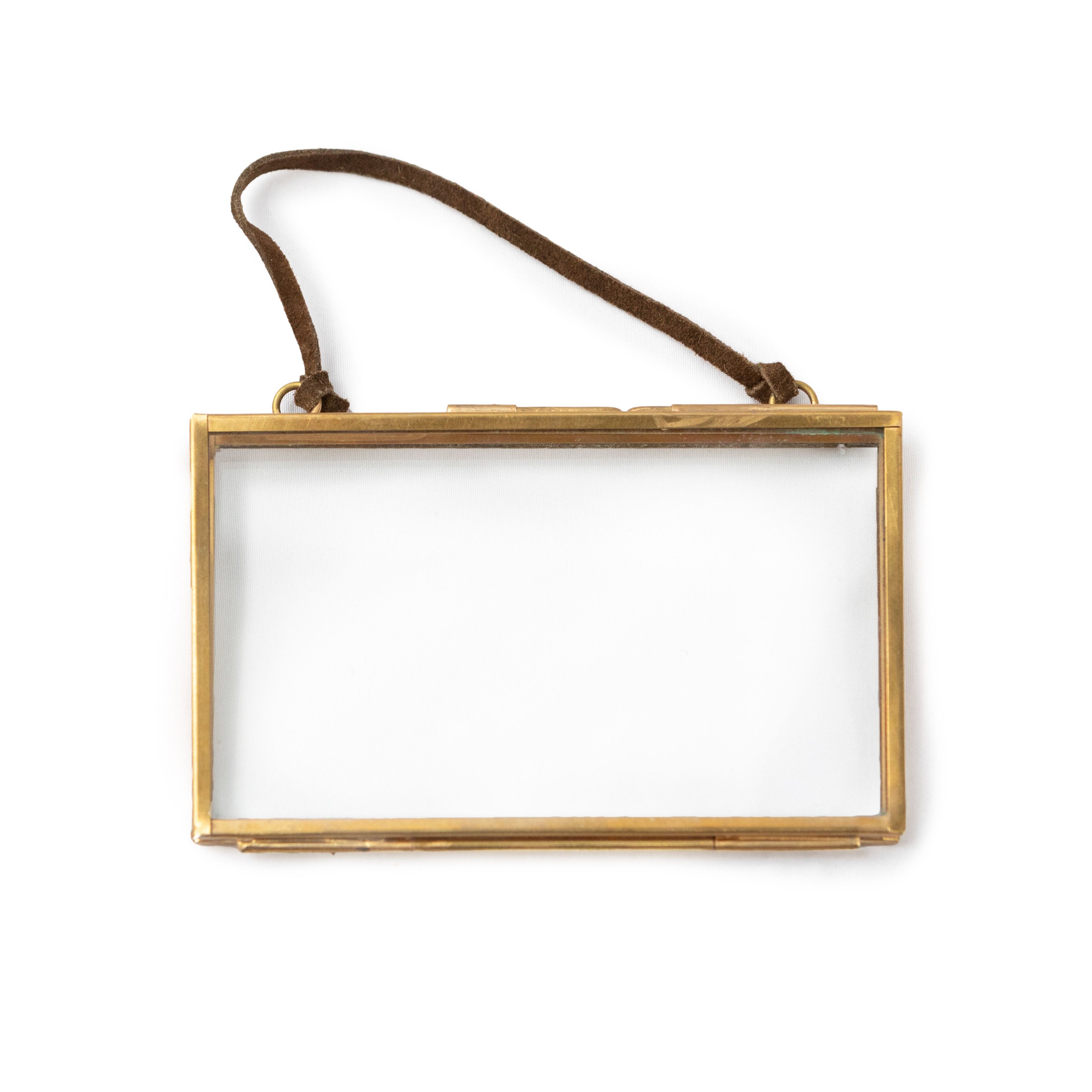 Horizontal & Vertical Hanging Metal Frame - 3"X 5"