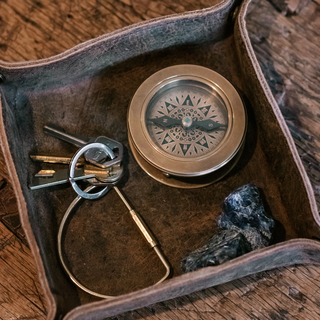Hafiz Compass with Magnify Glass and Leather Pouch