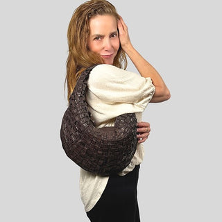 Shoulder Bag in Woven Cowhide