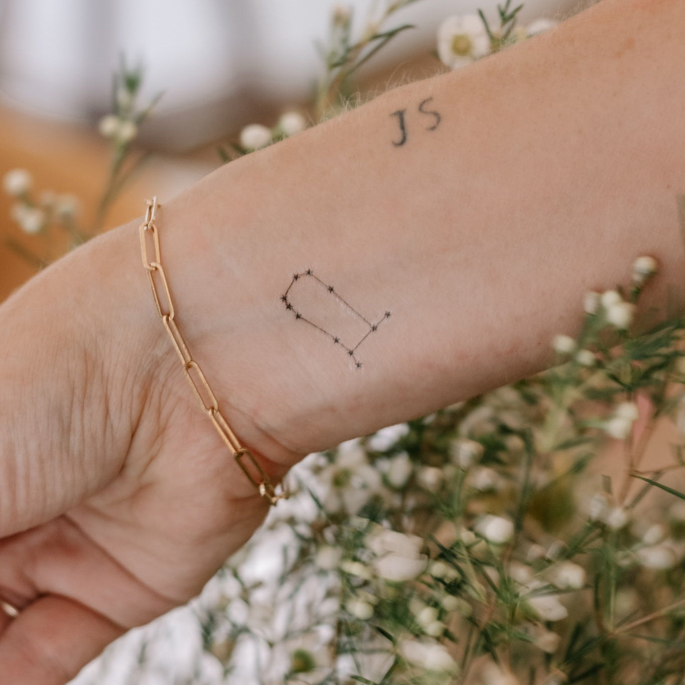 Gemini Zodiac Constellations Temporary Tattoo - 2 pack