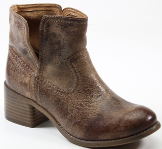 Walnut Grove Boots - Tan