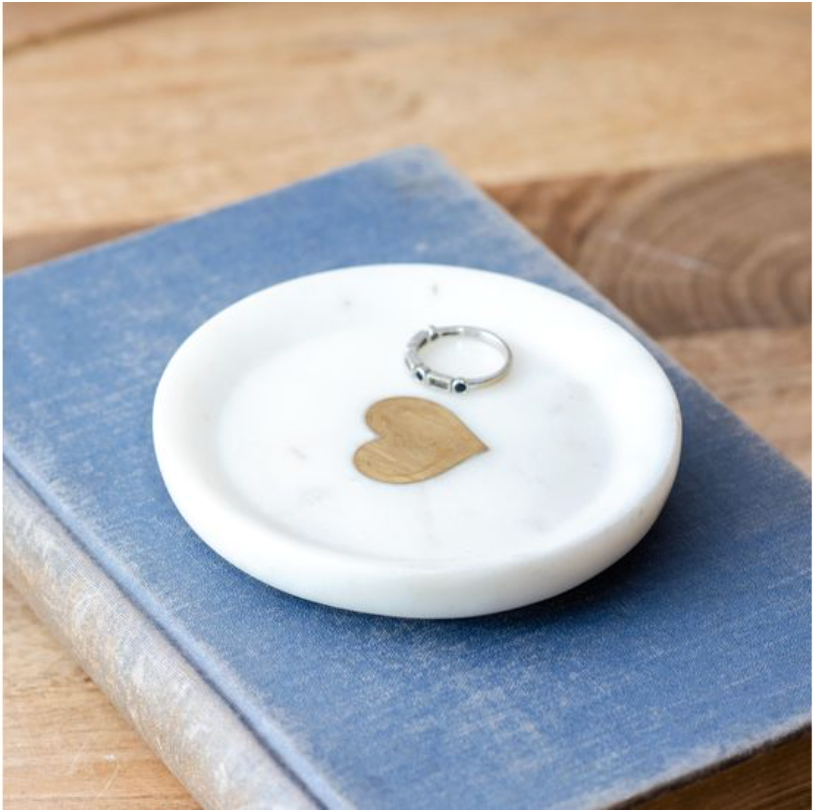 White Marble Heart Dish 4"