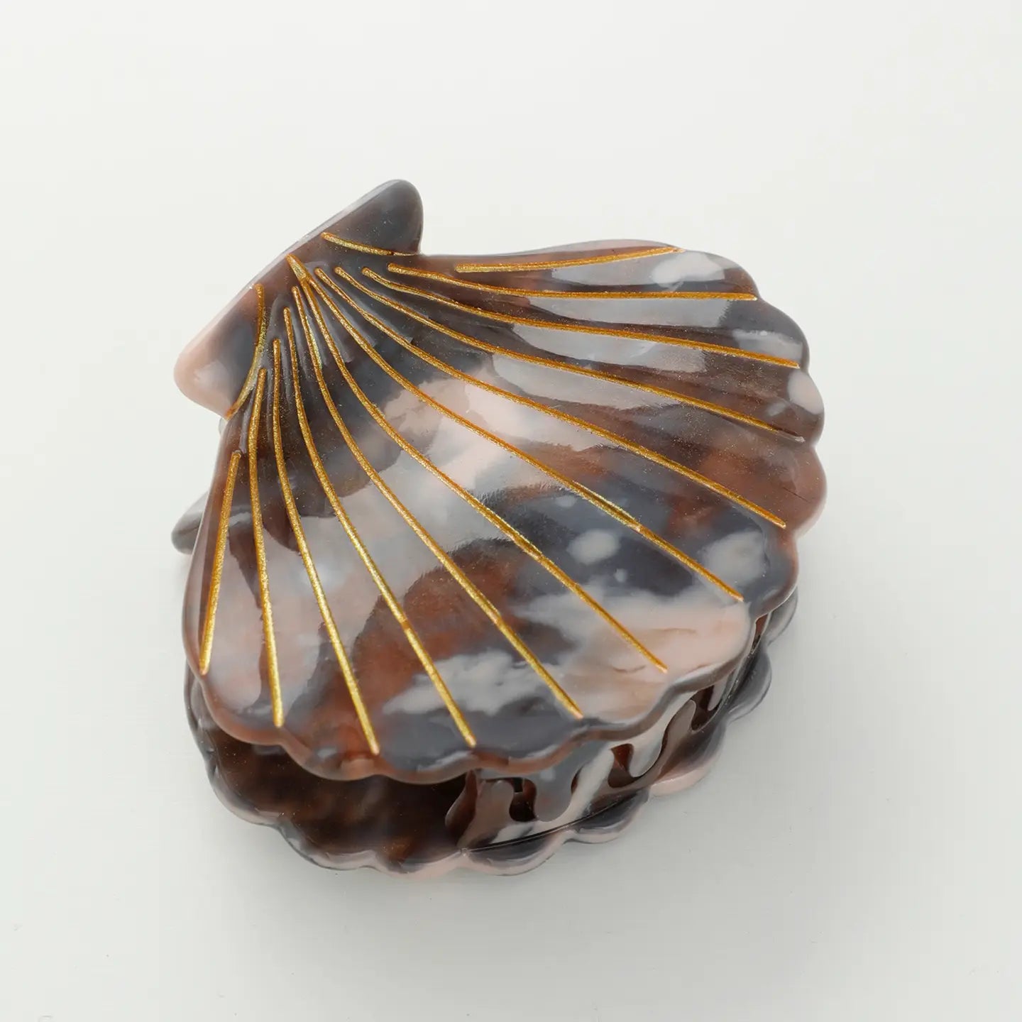Calacatta Seashell Claw Clip
