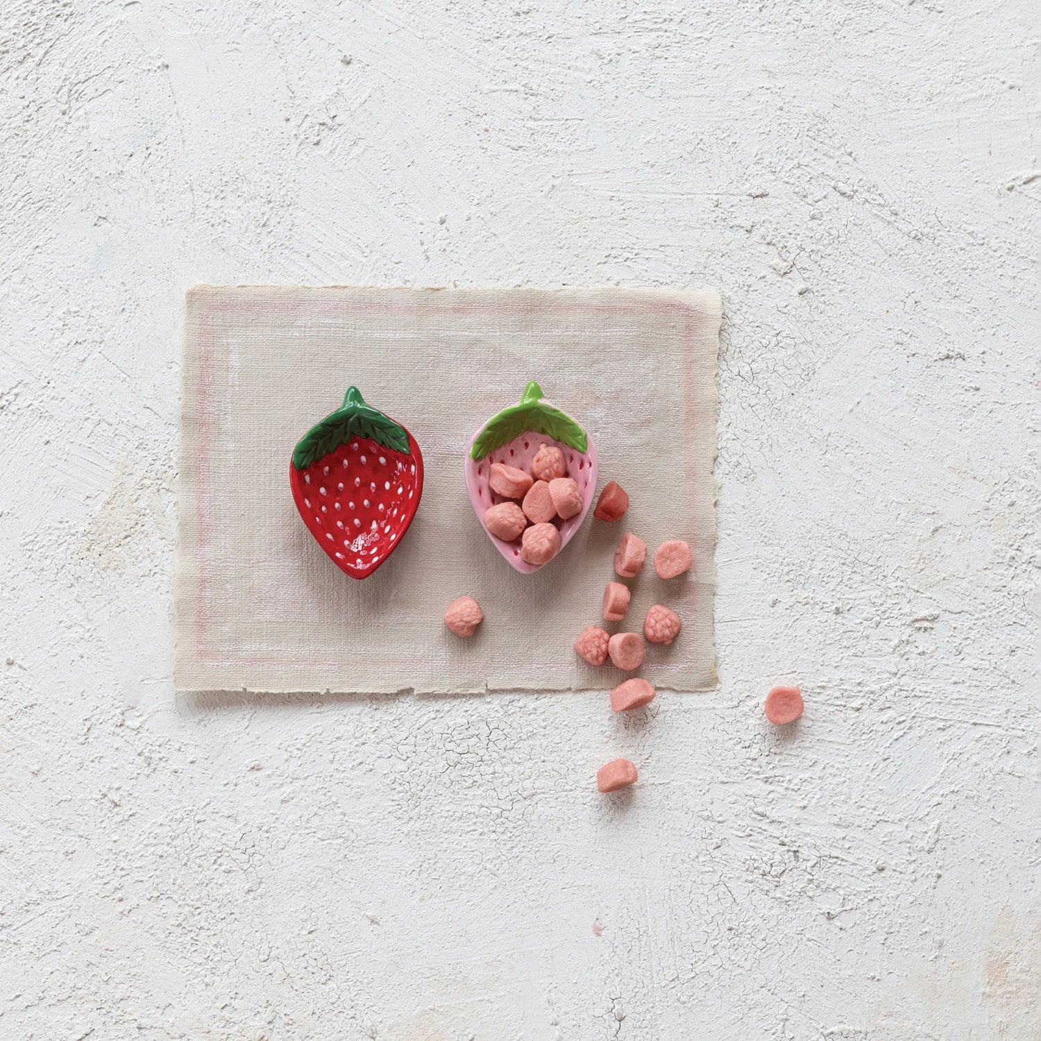 Hand-Painted Ceramic Strawberry Dish