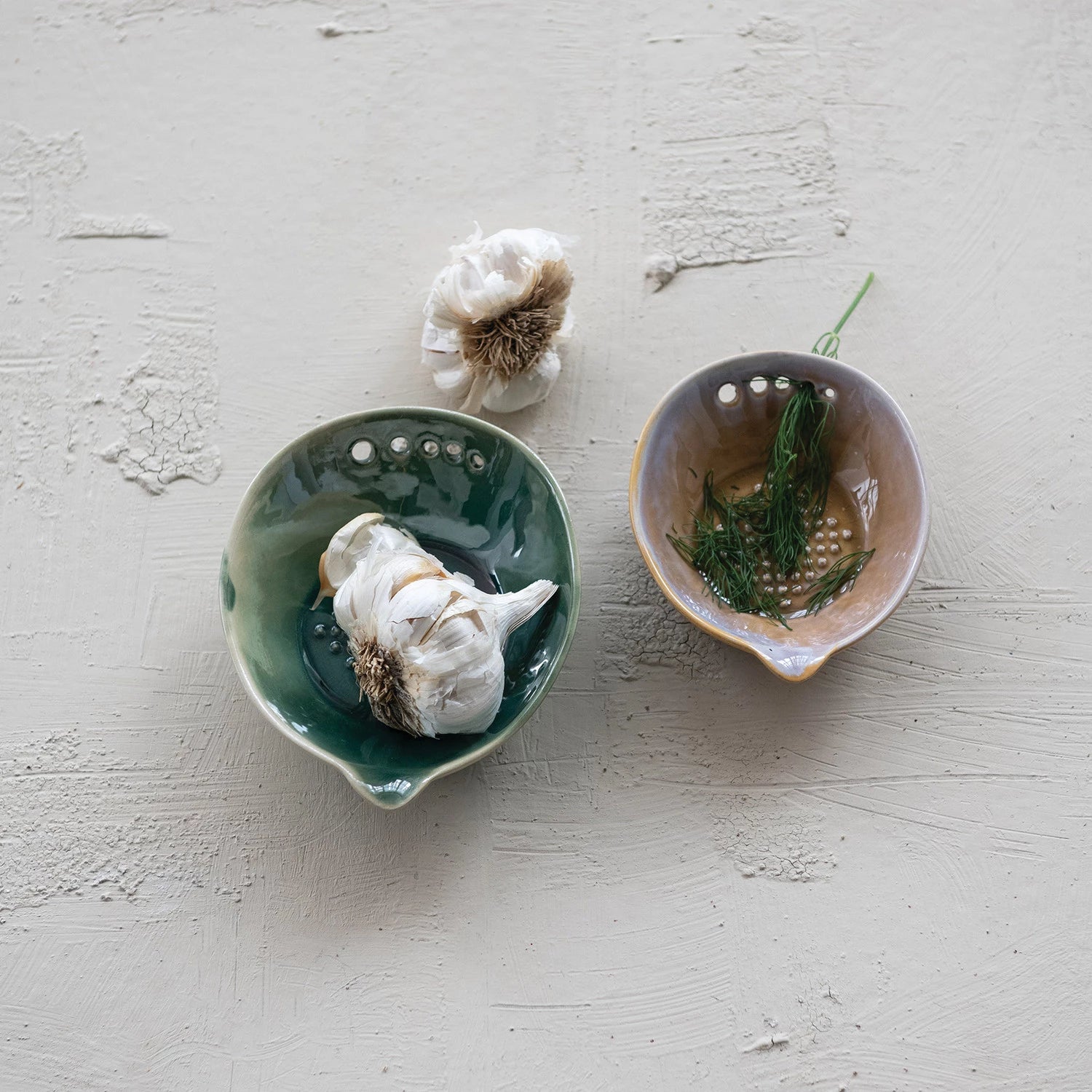 Stoneware Garlic/Ginger Graters with Herb Strippers