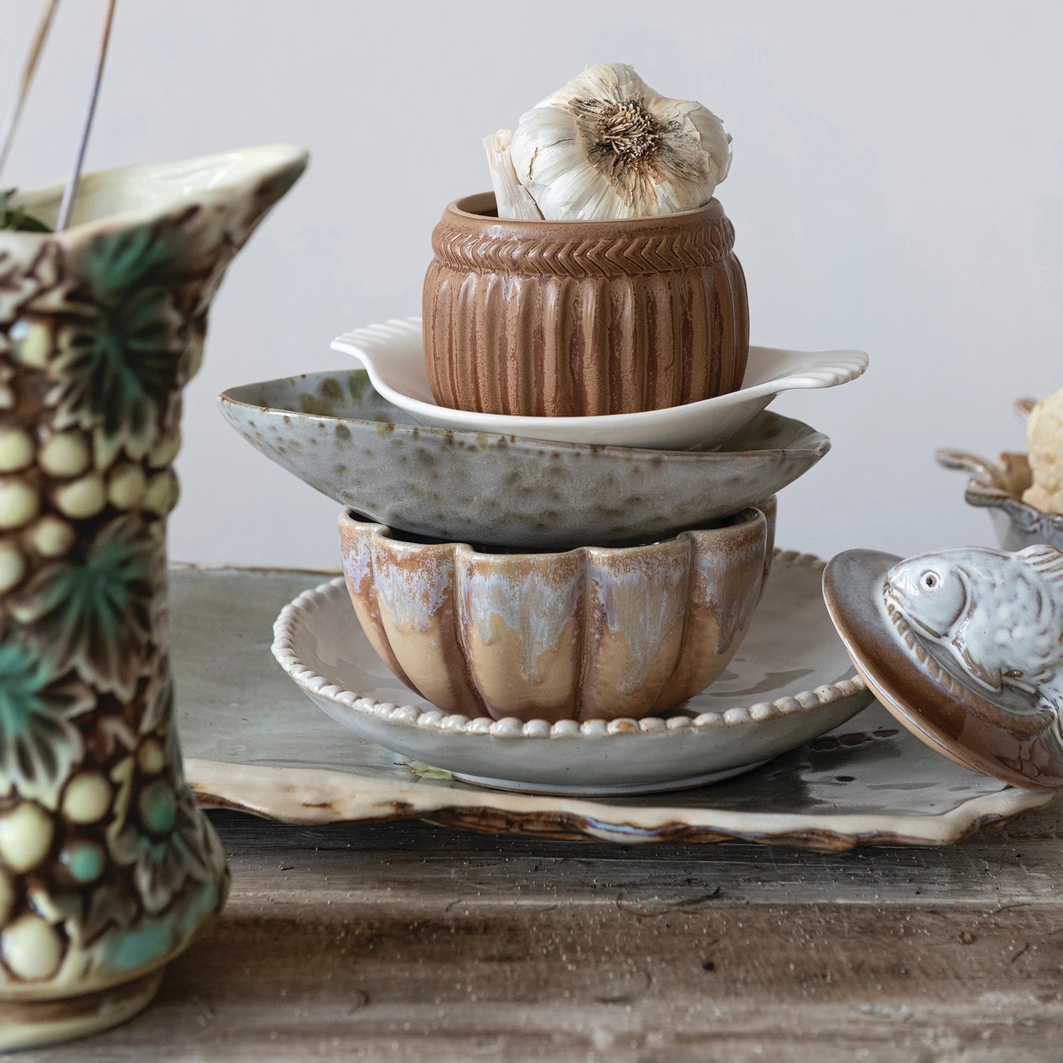 Stoneware Fluted Scalloped Bowl, Reactive Glaze