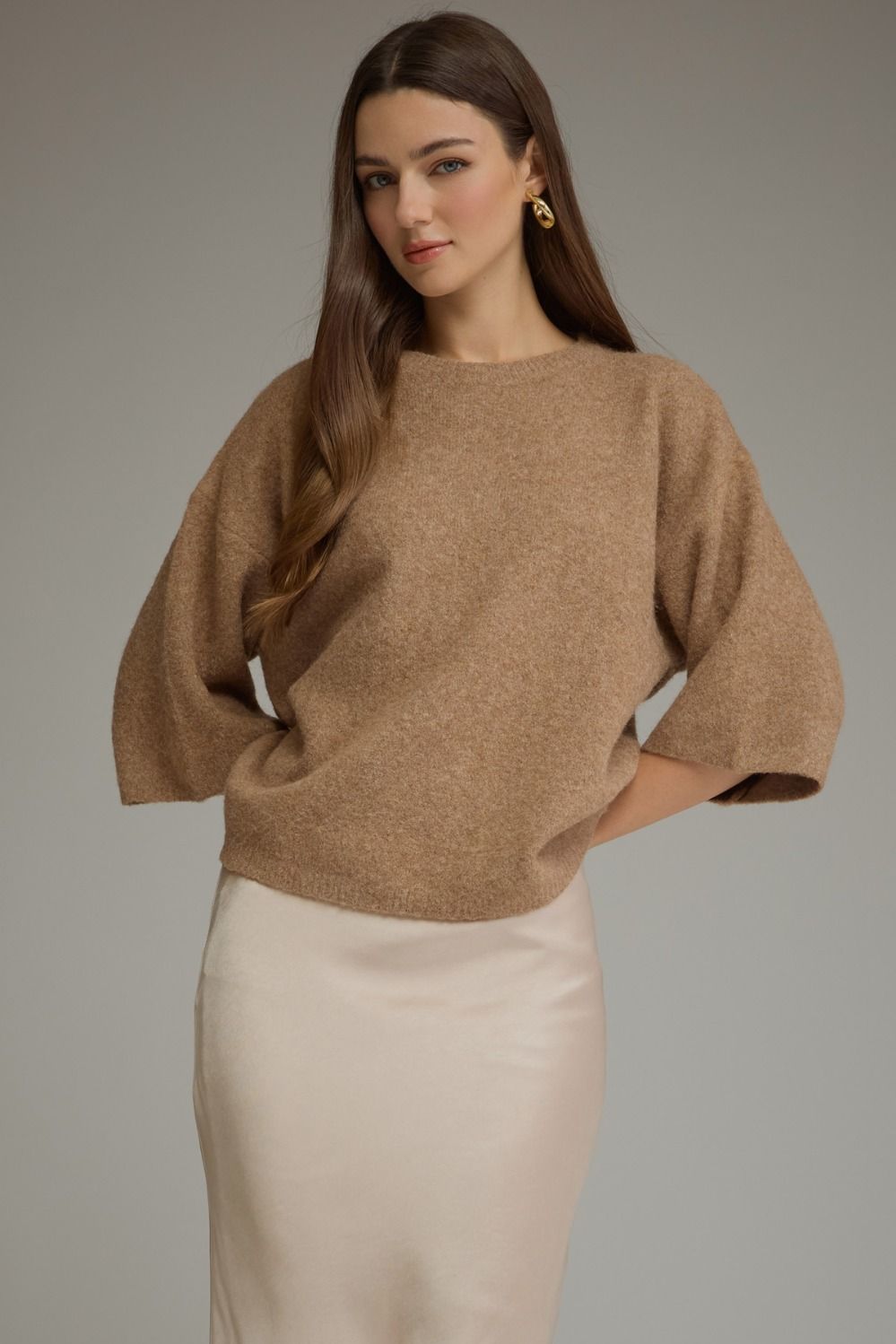 Sweater Top w Three-Quarter Sleeves