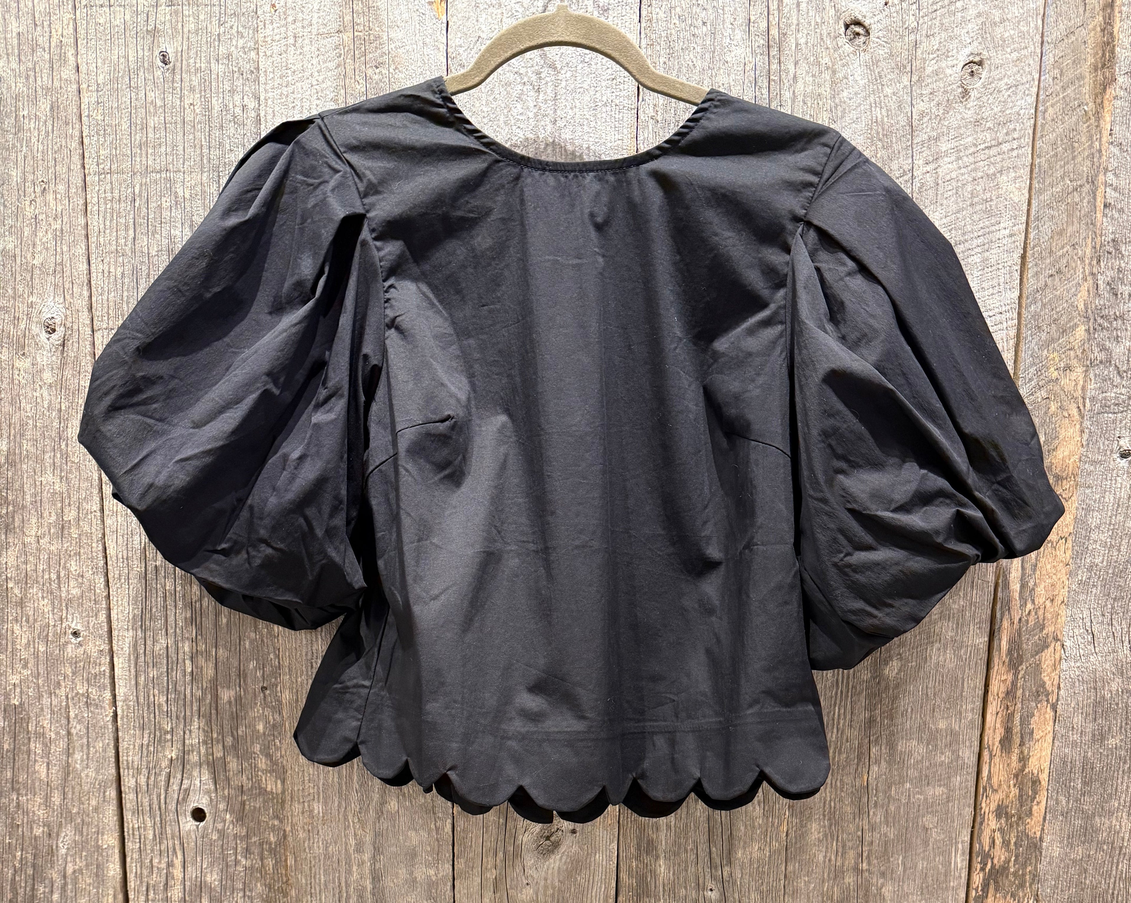 Scalloped Bottom Blouse with Puff Sleeves
